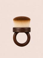 La bague-pinceau